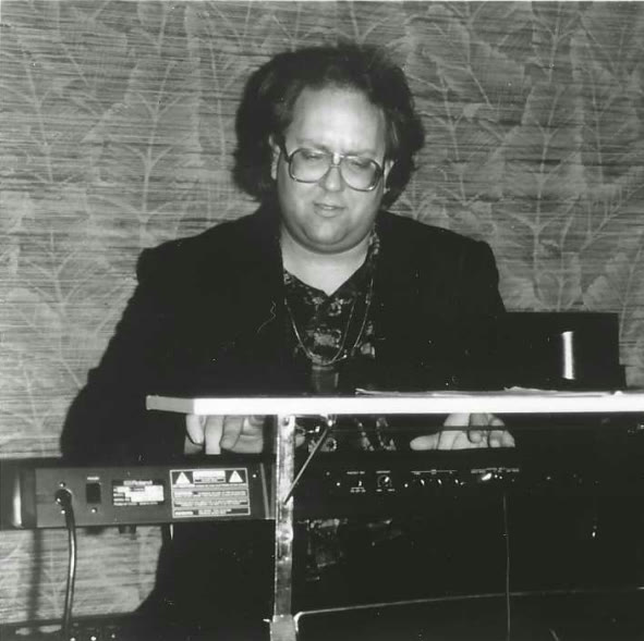 John Seppala playing keyboard with the Rob Hart Trio
